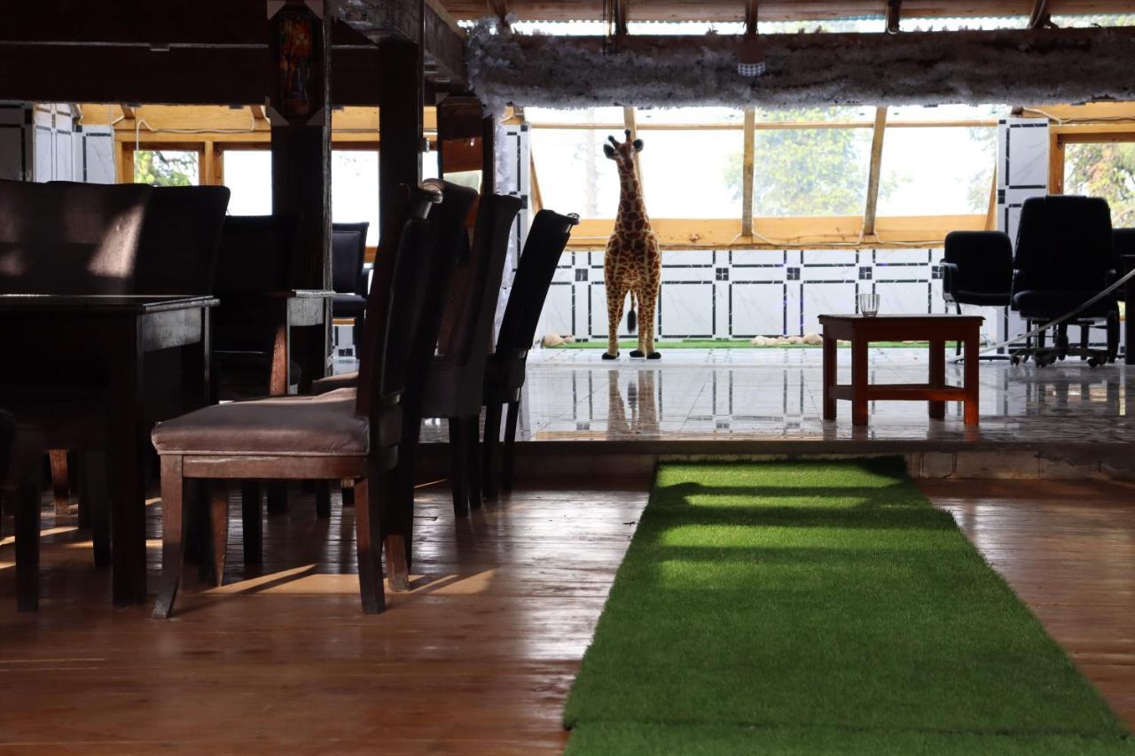 Hotel Al Azeem Ayubia Ngoại thất bức ảnh