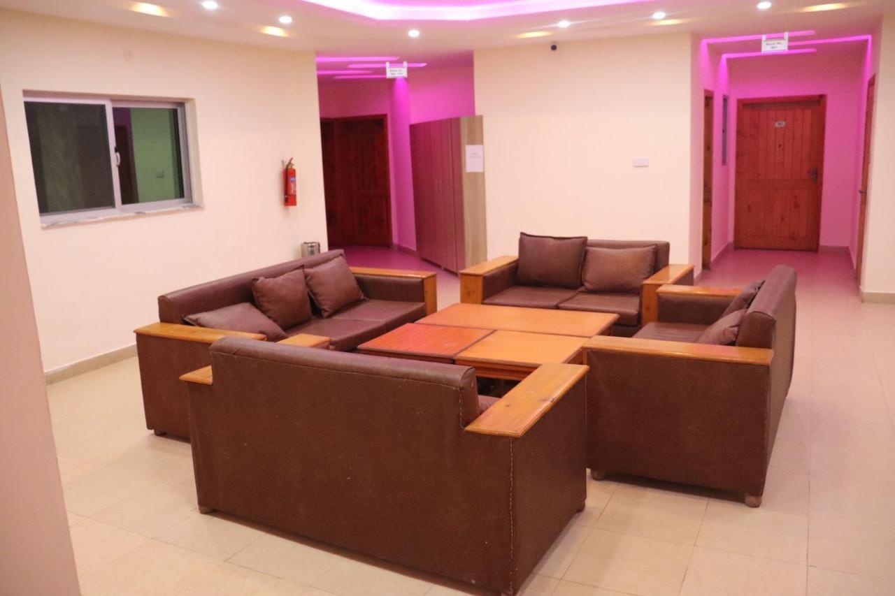 Hotel Al Azeem Ayubia Ngoại thất bức ảnh